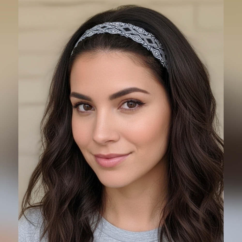 Scunci Rhinestone Headband (New)